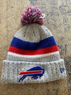 New Era Youth Buffalo Bills with Blue & Red Stripes and Multicolor Pom